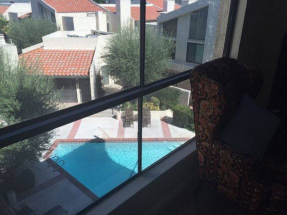 4th image of 5255 Zelzah Ave APT 301