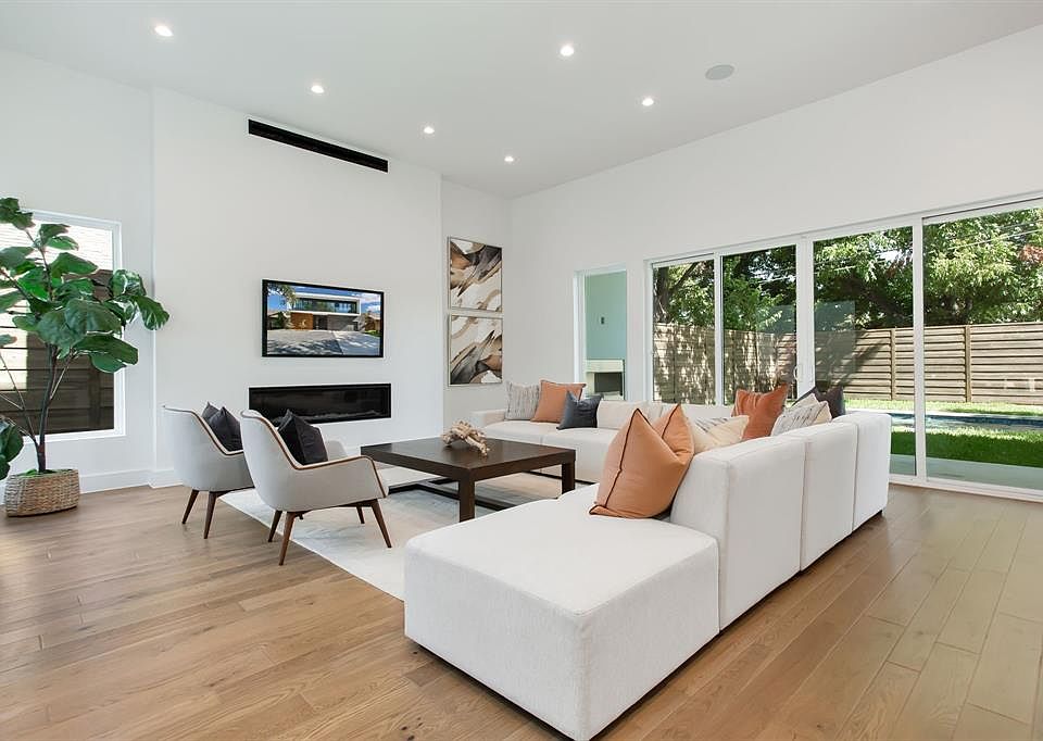 Belmont Home 5
