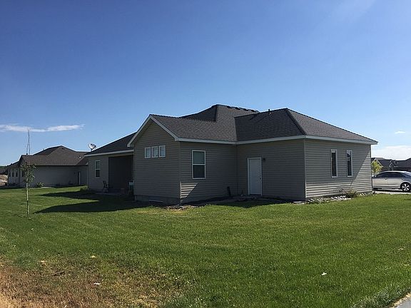 5th image of 139 Casa Dr