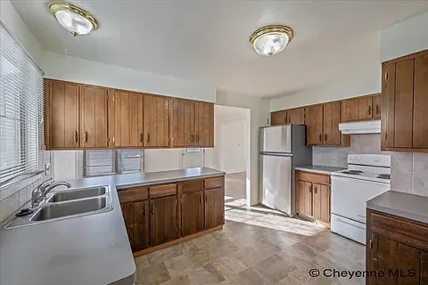 1501 Carbon Ave #A Photo 1