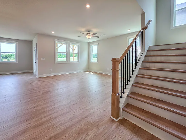 663 Dugout Dr — Photo 10