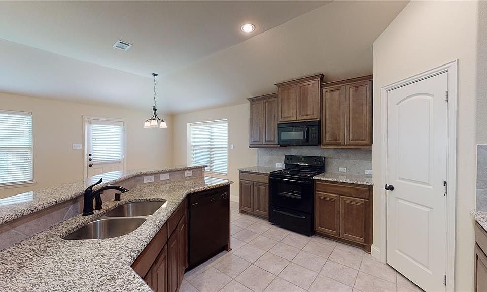 1st image of 6502 Ashland Dr