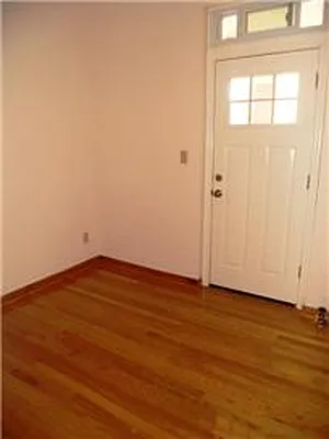 Rented by Dwelling Group R.E | media 6