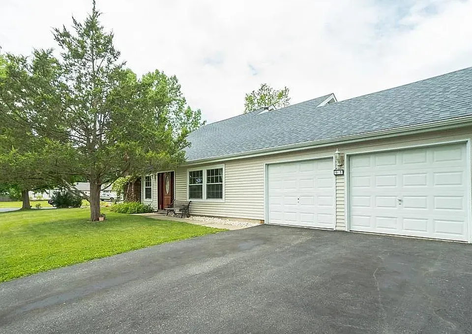 1 Heather Dr