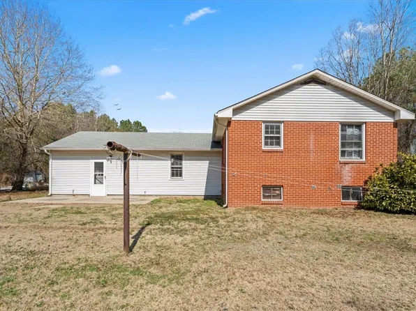 10401 Carriage Rd, Providence Forge, VA 23140