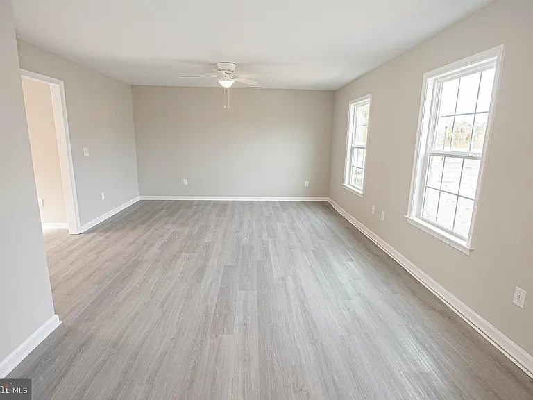 242 Morgans Ct — Photo 12