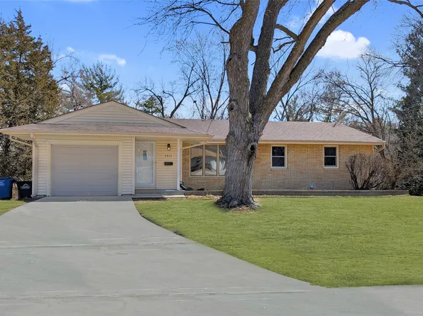 3913 29th St, Des Moines, IA 50310