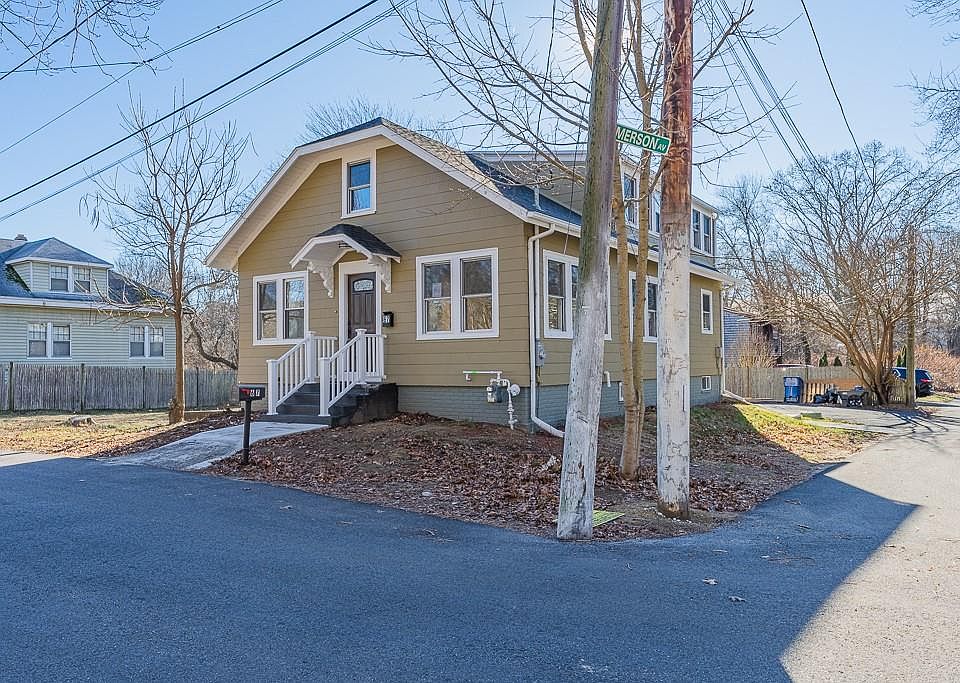 67 Maywood Ave Warwick RI 02889 Zillow