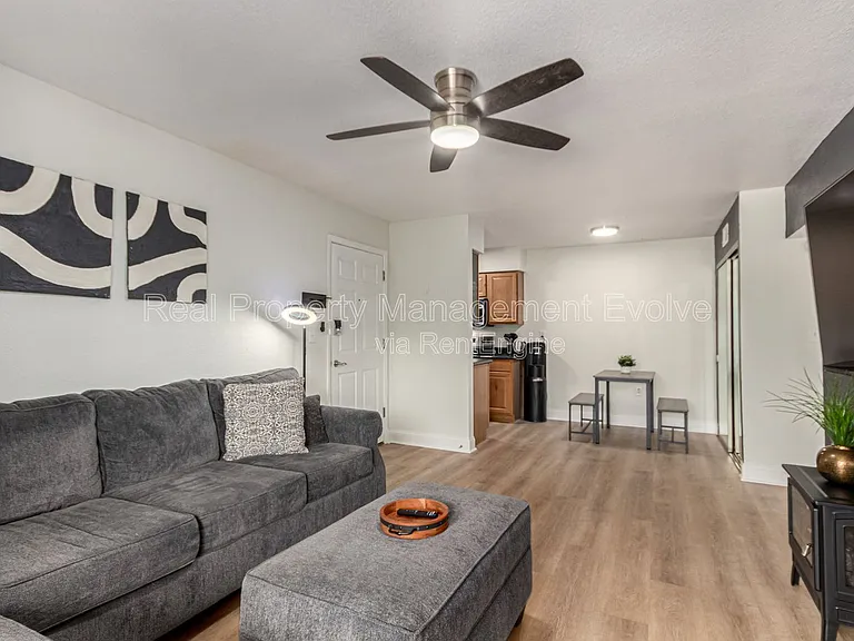 5877 N Granite Reef Rd #1133 — Photo 5