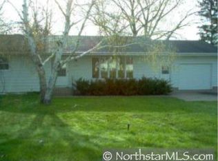 120 4th Ave, Milaca, MN 56353