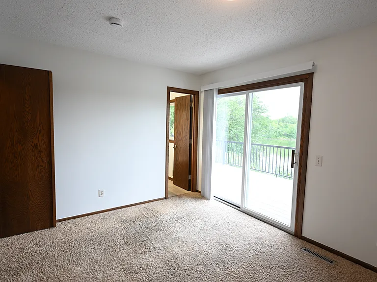 14429 Portland Ave — Photo 15