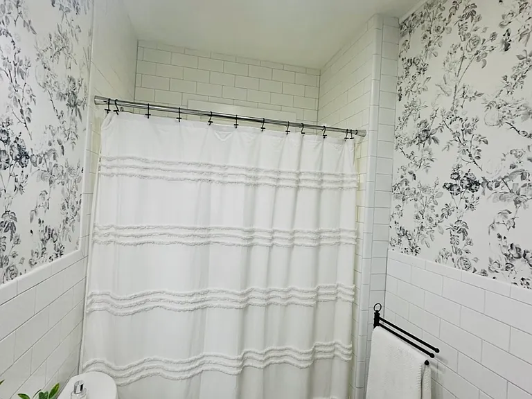 1282 Ingleside Ave — Photo 19