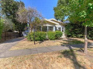 1422 Capuchino Ave, Burlingame, CA 94010