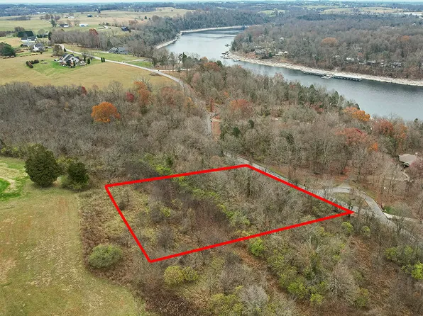 1323 Hunter Dr, Lancaster, KY 40444