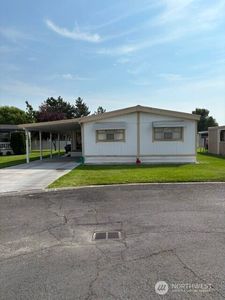 2240 W Broadway Avenue #127, Moses Lake, WA, 98837