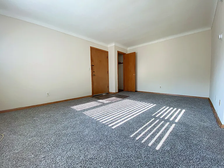 Annapolis Apartments — Photo 10