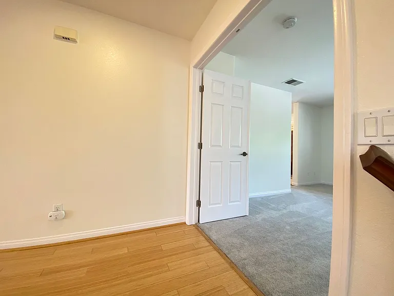 393 Spring Canyon Way — Photo 30