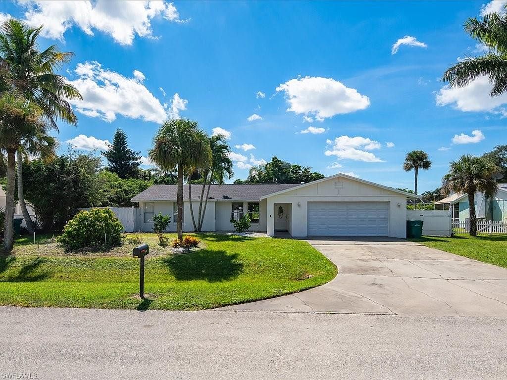 2488 Clipper Way, Naples, FL 34104 Zillow