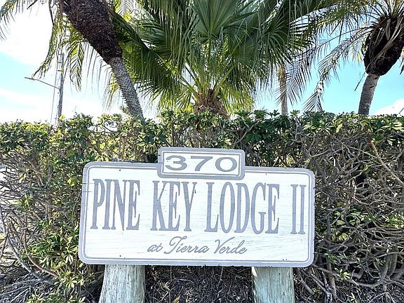 3rd image of 370 Pinellas Bayway S APT C