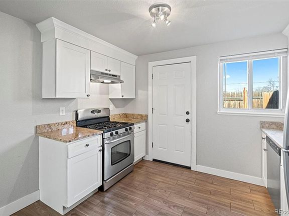 3rd image of 3475 E 36th Ave