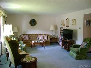 3rd image of 10414 Marine Memorial Dr