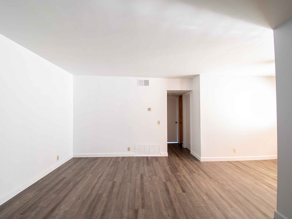1st image of 3767 Mississippi St