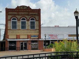 1627 7th St, Bay City, TX 77414