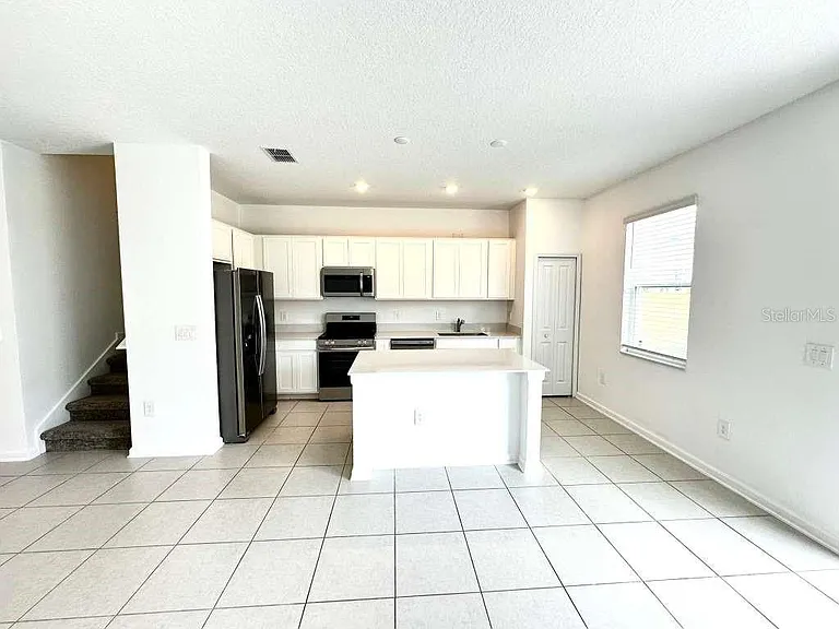 2987 Prosperity Way — Photo 6