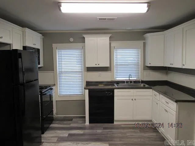 1404 Donaghey Ave — Photo 5