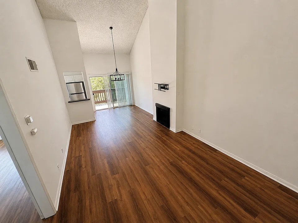 6306 Summertime Ln