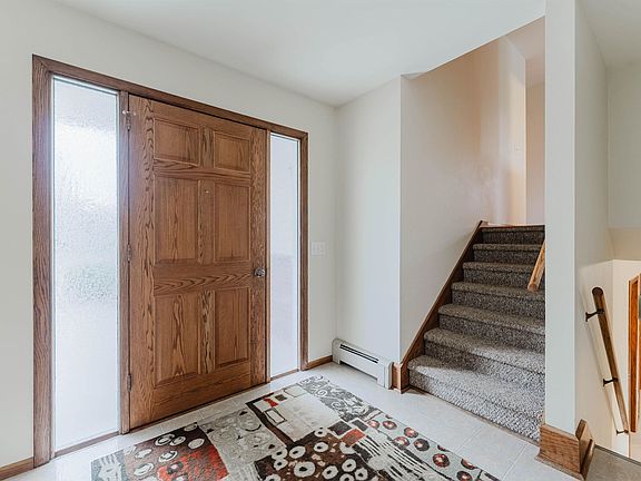 2nd image of 5154 Village Rd