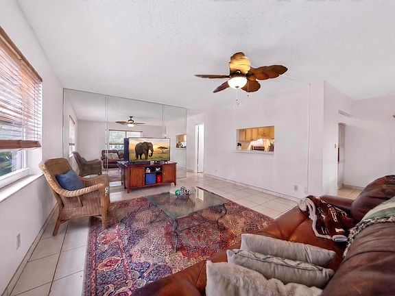 4th image of 2918 FUNSTON Street #35b