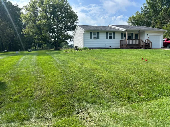 603 Greenbriar Cir, Howard, OH 43028