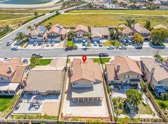 2nd image of 14948 Camellia Dr