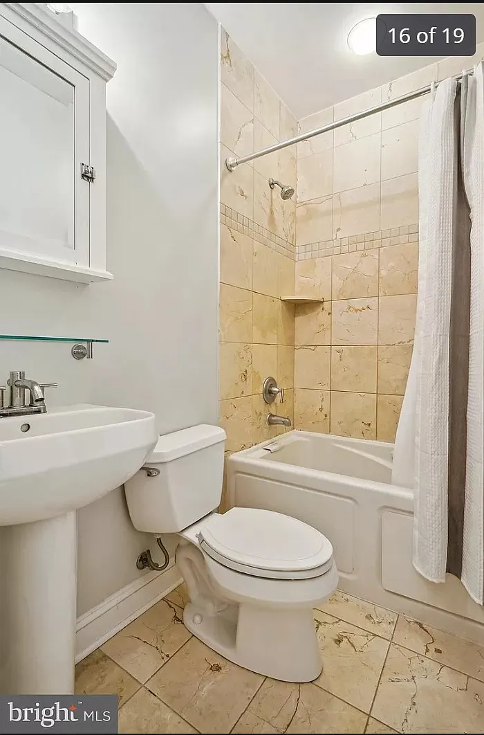 2 bed, 1.5 bath, 807 sqft, $2,850 — Photo 4