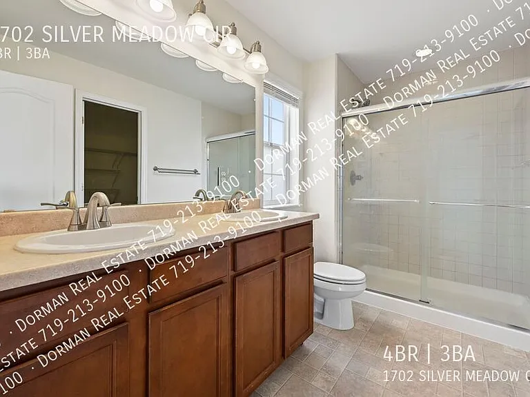 1702 Silver Meadow Cir — Photo 10