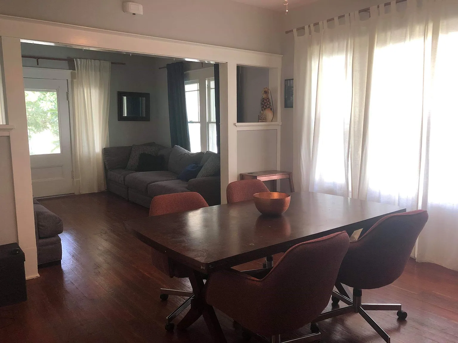 3 bed, 1500 sqft, $2,400 — Photo 4