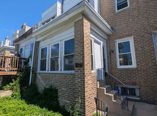 1723 N Robinson St, Philadelphia, PA 19151