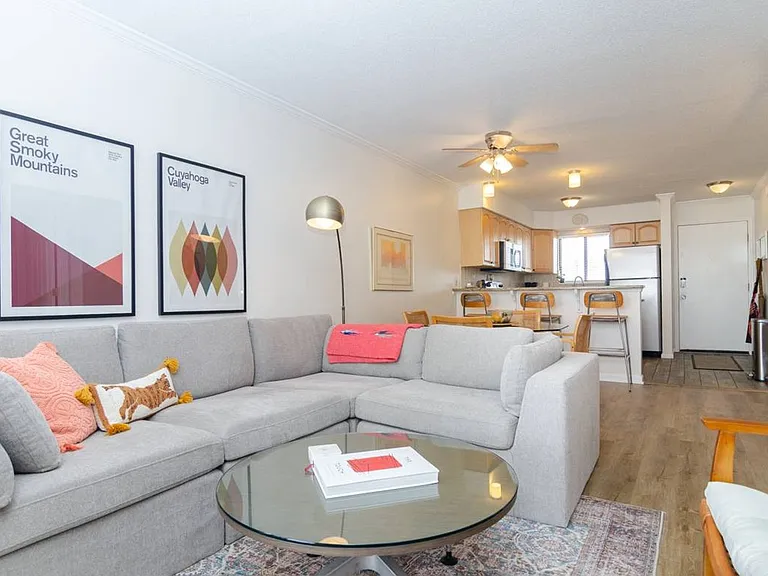 1101 S Lake Park Blvd #26A — Photo 11