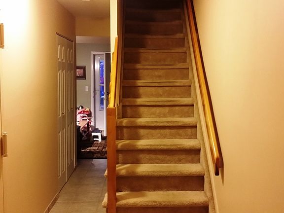 2nd image of 337 Abingdon Ave