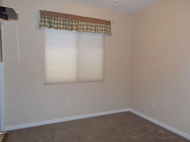790 Country Grove Ln — Photo 21