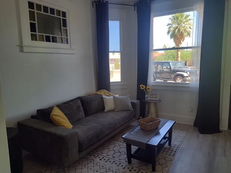 2141 W Madison St #A — Photo 58