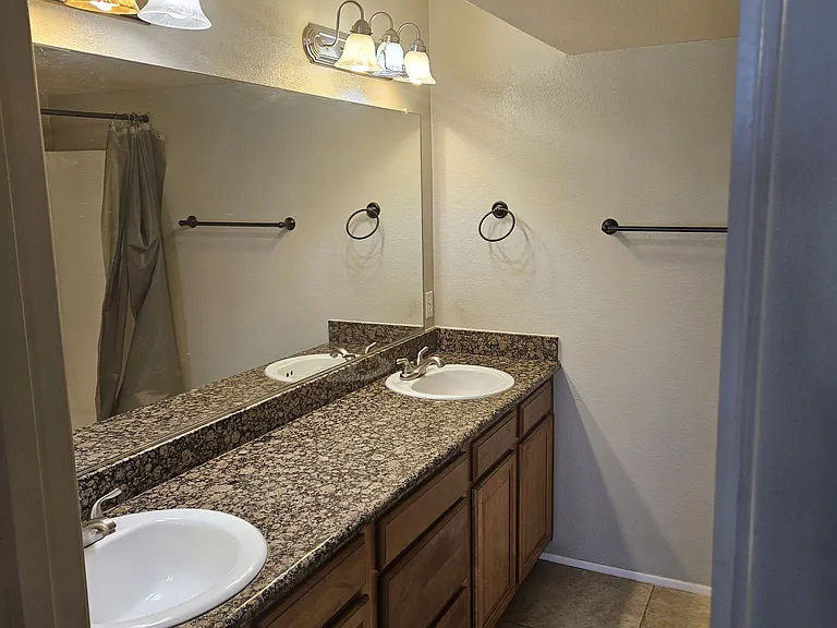 885 N Granite Reef Rd #131 — Photo 15