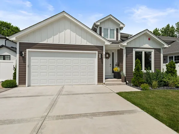 550 Francesca Ln, Roselle, IL 60172