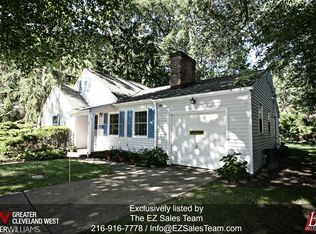 464 Upland Rd, Bay Village, OH 44140