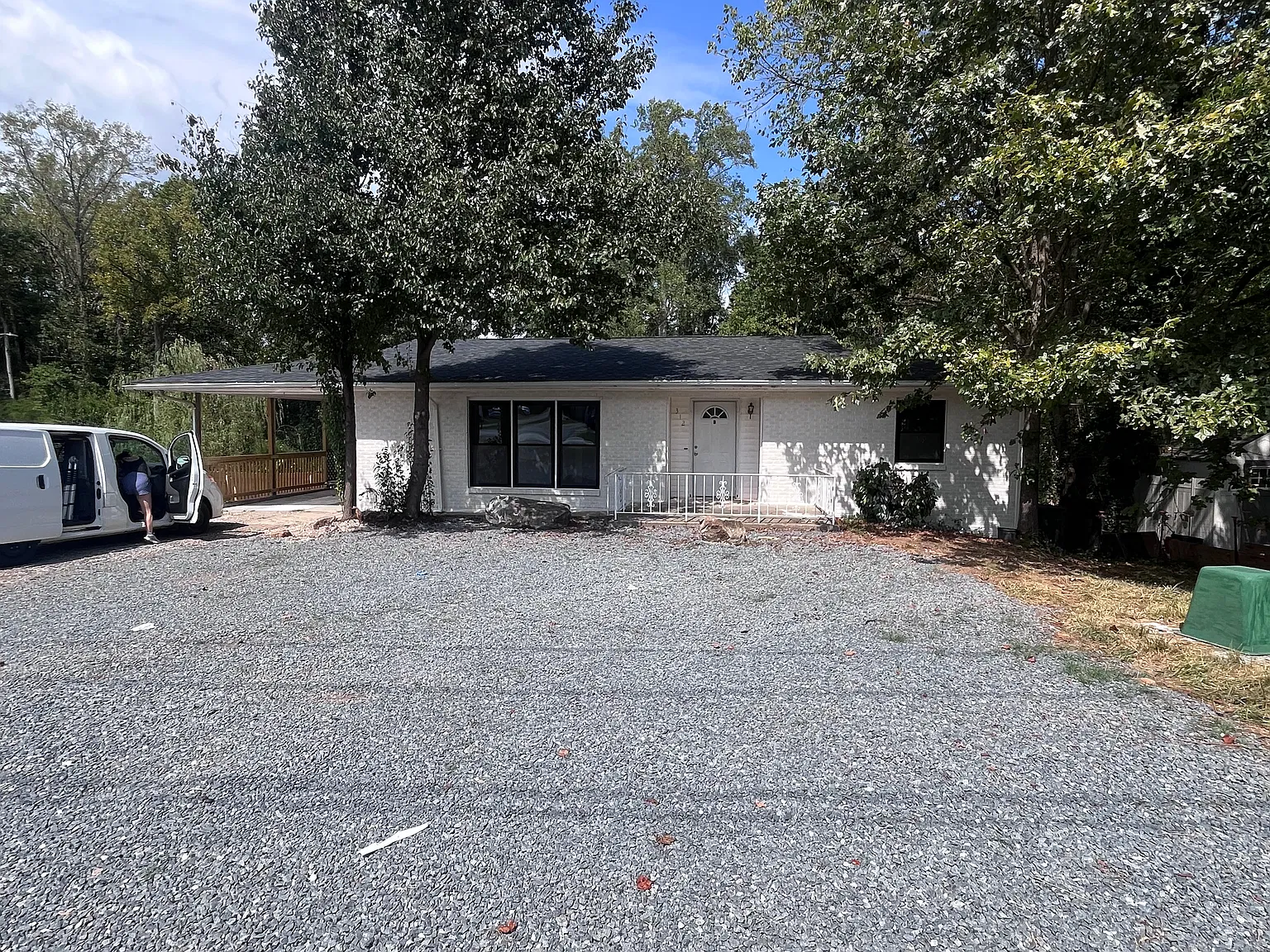 2 bed, 700 sqft, $1,100 — Photo 1