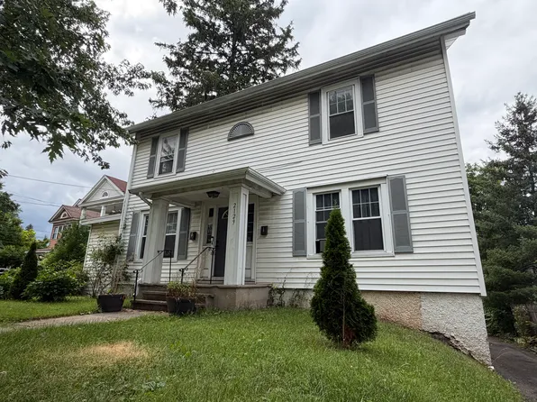 2129 James St #2, Syracuse, NY 13206