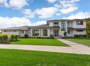 1001 Highland Park Ave, Coralville, IA 52241