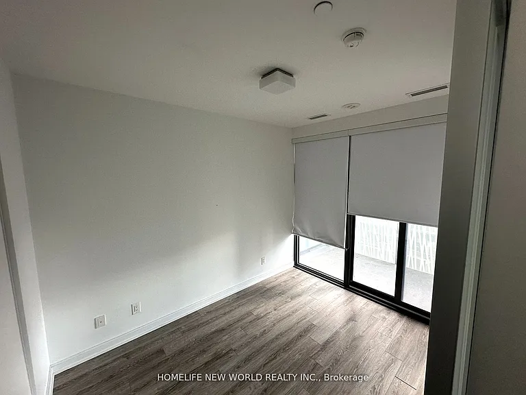 50 Charles St E #1101 — Photo 5