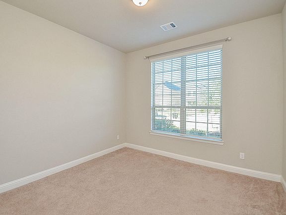 5th image of 338 Summer Landing Ct